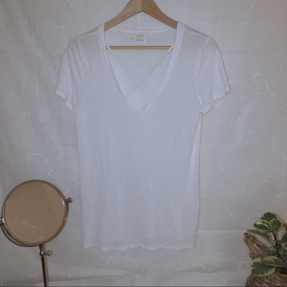 UO White Tee